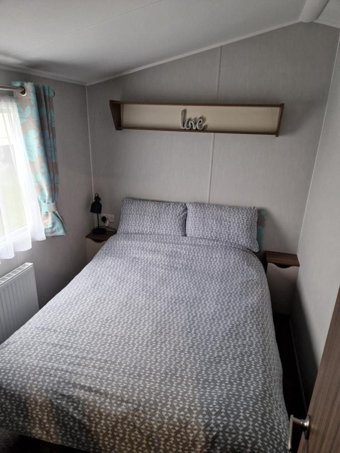 Littlesea Reeds Holiday Home Wyke Regis Exterior photo